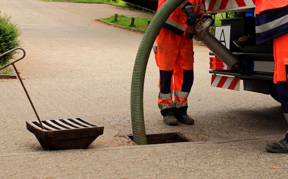 débouchage curage canalisation Montataire